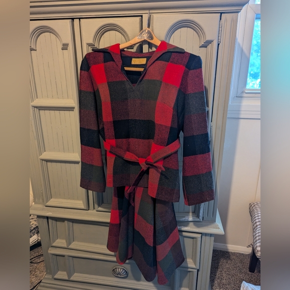 Vintage 1960s Pendleton 100% virgin wool skirt set buffalo plaid red gre… - Picture 16 of 16
